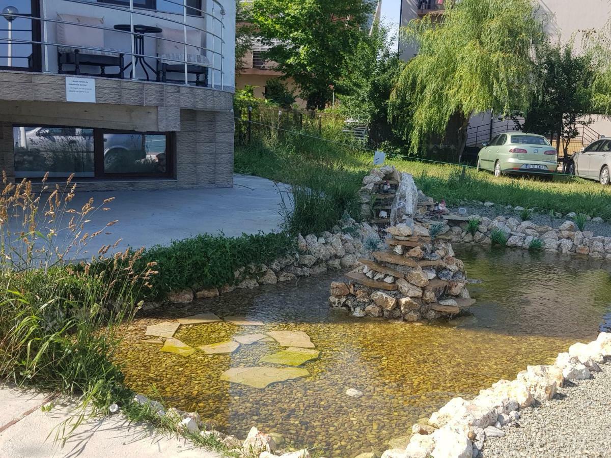 S&K Dotro Hotel Costinesti Bagian luar foto